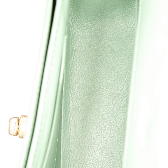 Coach Mint Green Leather Crossbody Bag with Gold Accents - Picture 4 of 4